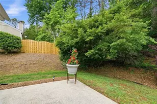 511 Carrington Ct, Canton, GA 30115 - Photo 3