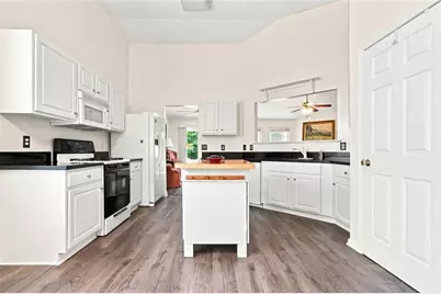 511 Carrington Court, Canton, GA 30115 - Photo 7