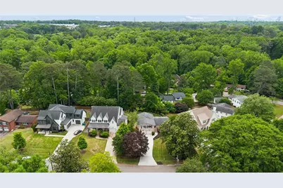 1493 Runnymeade Road NE, Brookhaven, GA 30319 - Photo 39