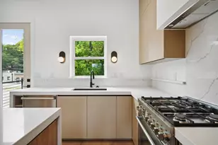 1570 Flat Shoals Rd SE, Atlanta, GA 30316 - Photo 7