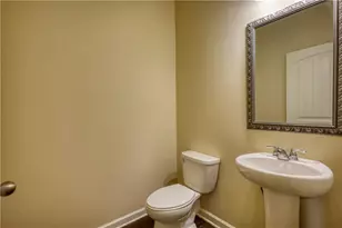 6571 Bluffview Dr, Douglasville, GA 30134 - Photo 5