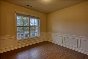 6571 Bluffview Dr, Douglasville, GA 30134 - Photo 3