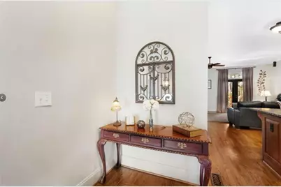 156 W Ridge Way, Roswell, GA 30076 - Photo 5
