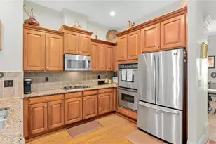 156 W Ridge Way, Roswell, GA 30076 - Photo 9