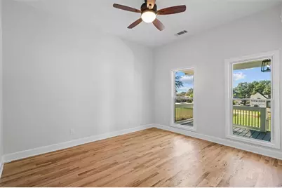 515 Woodlawn Avenue, Calhoun, GA 30701 - Photo 23