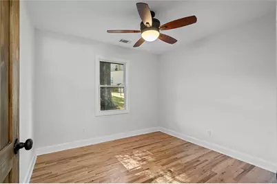 515 Woodlawn Avenue, Calhoun, GA 30701 - Photo 29