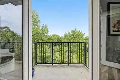 2277 Peachtree Road NE #407, Atlanta, GA 30309 - Photo 7