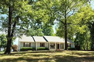2011 Gleaton Rd NE, Conyers, GA 30013 - Photo 5