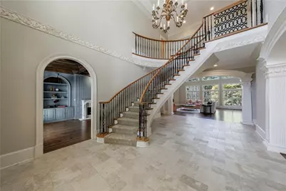 9390 Colonnade Trail, Alpharetta, GA 30022 - Photo 3