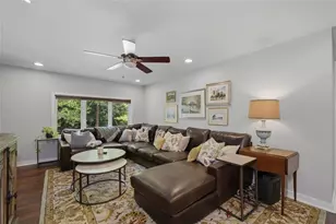 1322 Brook Forest Dr NE, Atlanta, GA 30324 - Photo 21