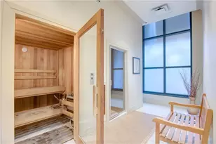 3040 Peachtree Rd NW, Atlanta, GA 30305 - Photo 17