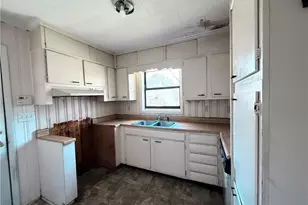 2204 Stonewall St, Dublin, GA 31021 - Photo 5