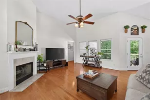 606 Academy Woods Dr, Jefferson, GA 30549 - Photo 7