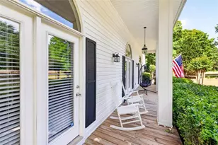 606 Academy Woods Dr, Jefferson, GA 30549 - Photo 5