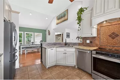 606 Academy Woods Drive, Jefferson, GA 30549 - Photo 11