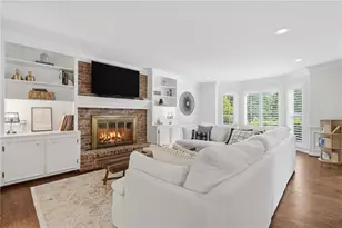 925 Kingridge Ct, Roswell, GA 30075 - Photo 11