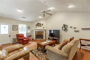 1413 Armende Cir, Dacula, GA 30019 - Photo 5