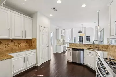 700 Orchard Court, Atlanta, GA 30328 - Photo 17