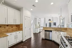 700 Orchard Ct, Atlanta, GA 30328 - Photo 17