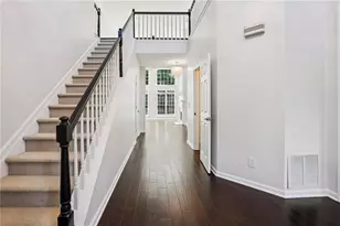 700 Orchard Ct, Atlanta, GA 30328 - Photo 5