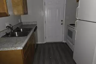 4701 Flat Shoals Rd, Union City, GA 30291 - Photo 3