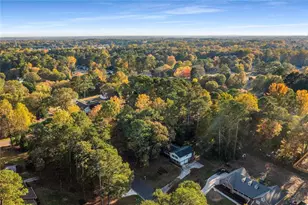 2252 Valley Creek Cir, Snellville, GA 30078 - Photo 47