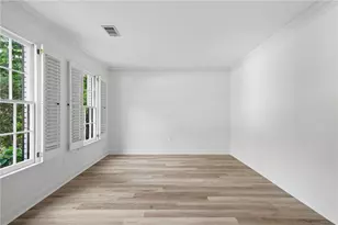 4220 Singing Post Ln NE, Roswell, GA 30075 - Photo 5