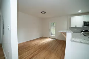 956 SW Oakland Dr SW, Atlanta, GA 30310 - Photo 7