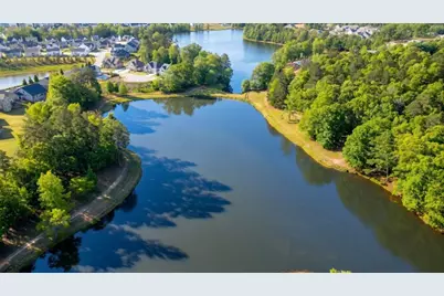 426 Clear Lake Parkway, Hoschton, GA 30548 - Photo 55
