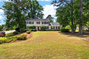 445 Cove Dr NE, Marietta, GA 30067 - Photo 5