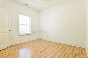 901 Sonoma Dr, Lawrenceville, GA 30045 - Photo 5