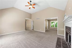 3616 Broken Arrow Dr, Woodstock, GA 30189 - Photo 9