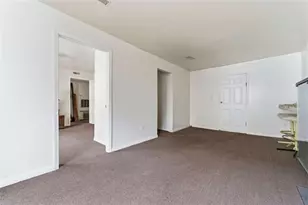 165 Burbank Dr, Atlanta, GA 30314 - Photo 15