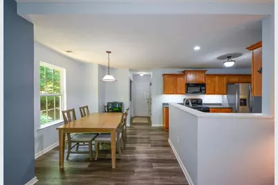 1324 Charleston Avenue, Commerce, GA 30529 - Photo 15