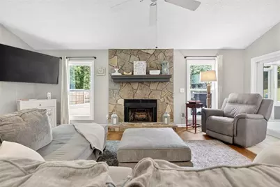 3756 Southgate Drive SW, Lilburn, GA 30047 - Photo 25