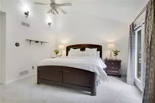 3195 Creek Dr, Marietta, GA 30062 - Photo 17