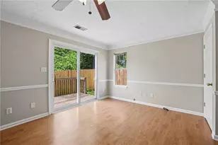 146 Bridge View Dr, Marietta, GA 30066 - Photo 9