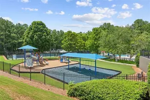 2285 Wildwood Lake Dr, Suwanee, GA 30024 - Photo 35