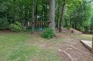 380 Tall Timbers Dr, Roswell, GA 30076 - Photo 37