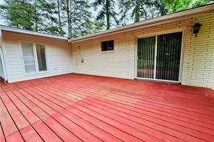 3785 Village Dr SW, Atlanta, GA 30331 - Photo 37