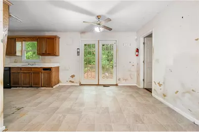 131 Hummingbird Lane SE, Calhoun, GA 30701 - Photo 9
