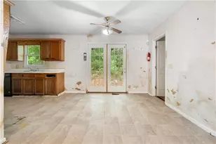 131 Hummingbird Ln SE, Calhoun, GA 30701 - Photo 9