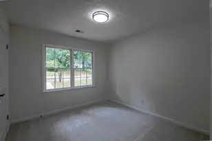 1450 Ashbrook Dr, Lawrenceville, GA 30043 - Photo 21