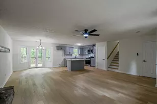 1450 Ashbrook Dr, Lawrenceville, GA 30043 - Photo 7