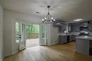 1450 Ashbrook Dr, Lawrenceville, GA 30043 - Photo 9