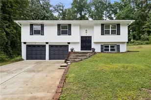 1042 Mountain Woods Ct, Stone Mountain, GA 30087 - Photo 1