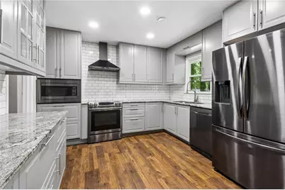 1042 Mountain Woods Court, Stone Mountain, GA 30087 - Photo 17