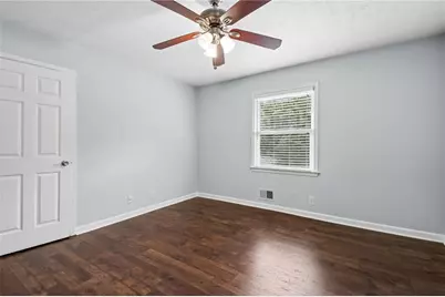 1042 Mountain Woods Court, Stone Mountain, GA 30087 - Photo 27