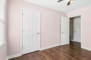 1042 Mountain Woods Ct, Stone Mountain, GA 30087 - Photo 37