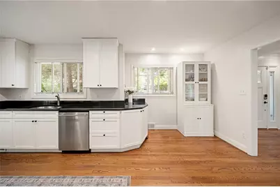 1404 Briarcliff Road NE, Atlanta, GA 30306 - Photo 9